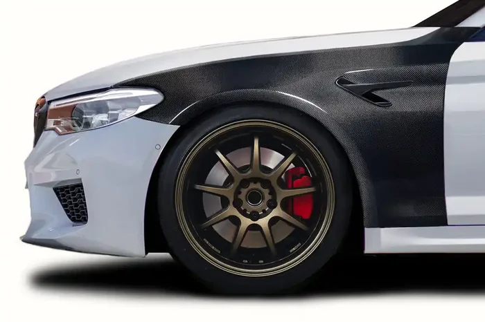 2018-2023 BMW M5 F90 Carbon Creations OEM Look Front Fenders – 2 Pieces