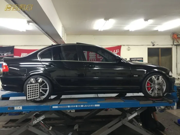 AGT Shock 2000-2006 E46(M3) 3 SERIES MK4 Front Inverted Fork/Rear Flip – Front Spring Rate: 8K200 Rear Spring Rate: 8K160
