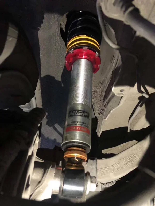 AGT Shock 2010-2017 F10 F18 4WD 5 SERIES MK6 SEDAN Front Vertical Fork/Rear Inverted Fork-Front Spring Rate: 12K210Rear Spring Rate: 5K240