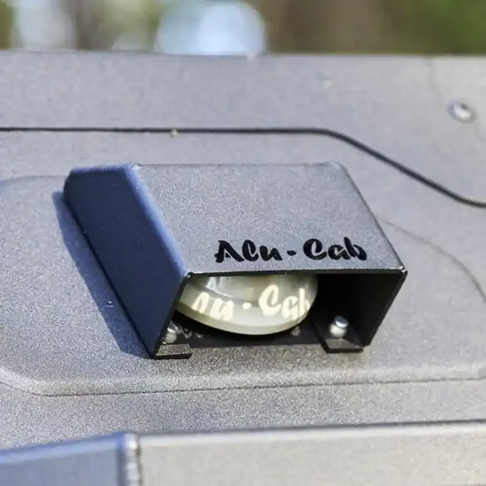 Alu-Cab Pressure Vent with Cover