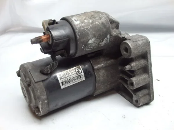 Anlasser Citroen C4 C5 Berlingo Peugeot 208 308 Opel 9663528880