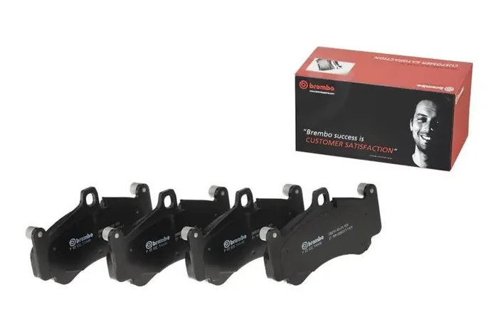 Brembo 20-21 BMW 840i Premium NAO Ceramic OE Equivalent Pad – Rear