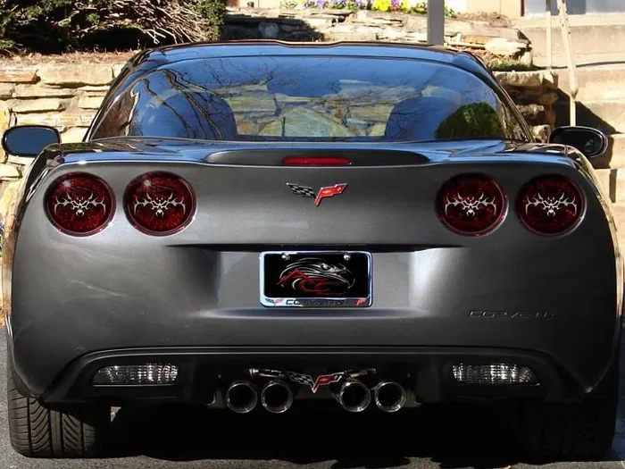 C6 Corvette Taillight Covers w/ Blackout Kit – Polished Tribal Skull | 8 Pc Kit