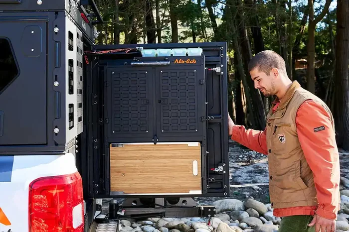 CAMPER REAR DOOR KITCHEN – BASIC UNIT