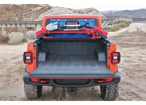 Fabtech Cargo rack trction brd mnt kit