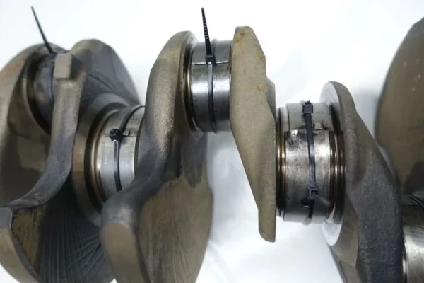 Kurbelwelle RHJ 2,0HDI 16V 100kW Citroen C4 Picasso Jumpy Peugeot 308 508 407