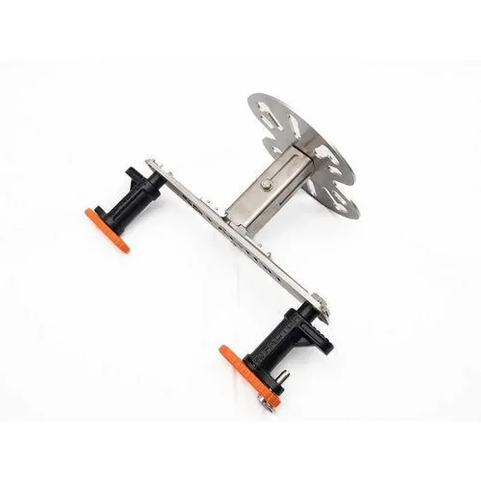 Maxtrax Spare Tire Mount V3 – XL Size Orange Knob