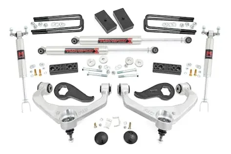 Rough Country 95840 Suspension Lift Kit w/Shocks