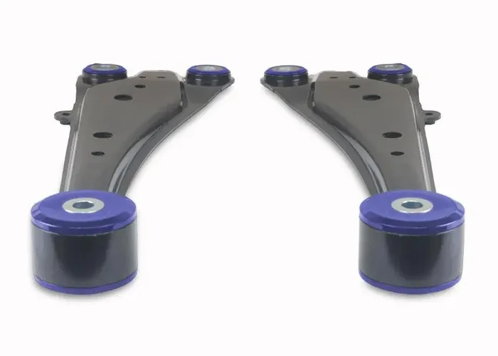 Superpro 11-18 Toyota RAV4 Trailing Arm Set – Rear