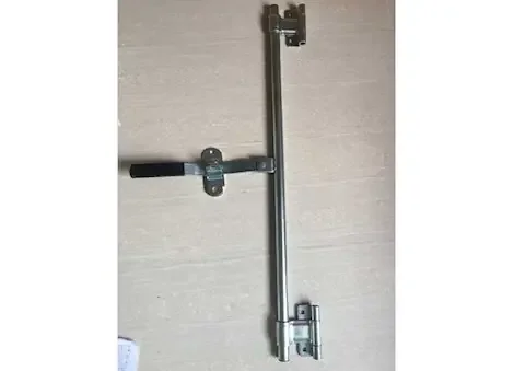 Tow-Rite Cam lock side door with 36″ pipe
