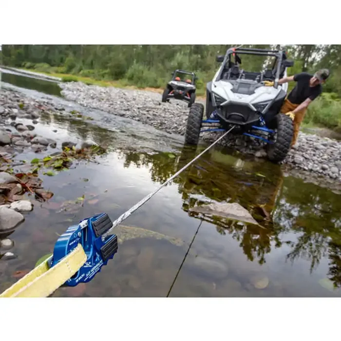 ULTRAHOOK XTV WINCH HOOK WITH SHACKLE MOUNT — RED