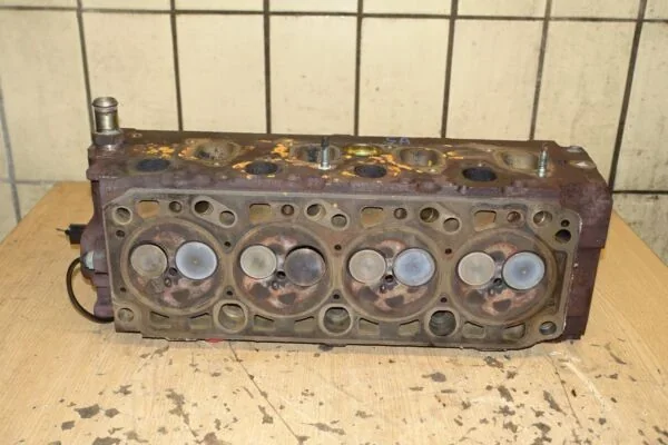 Zylinderkopf 1S4Q-6090 HCPB Ford Connect Tourneo 1,8TDCI 66kW 90PS 2002- HCPA