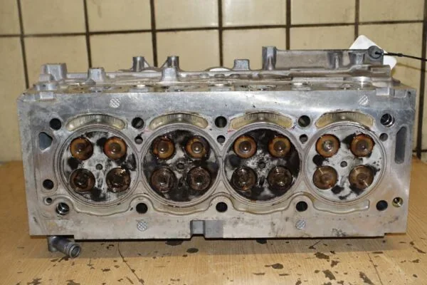 Zylinderkopf 9651569780 224DT Land Range Rover Freelander II 2,2 TD4 118KW 06-